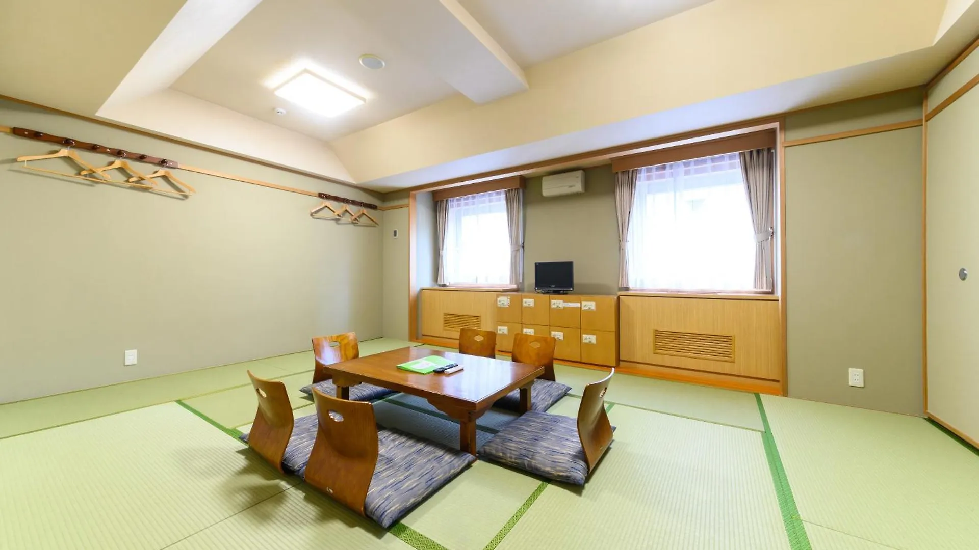 **  Sapporo International Youth Hostel Japan